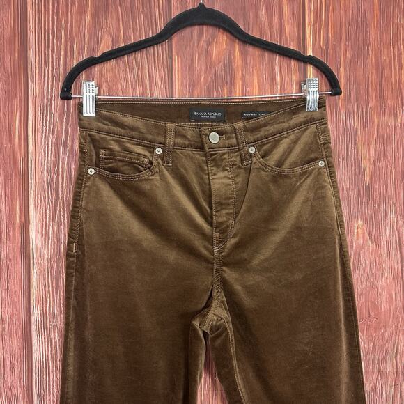 Banana Republic Woman's High Rise Flare Velvet Pants in Coconut Brown Size 27 - Picture 6 of 6